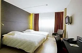 Oceania Quimper Hotel