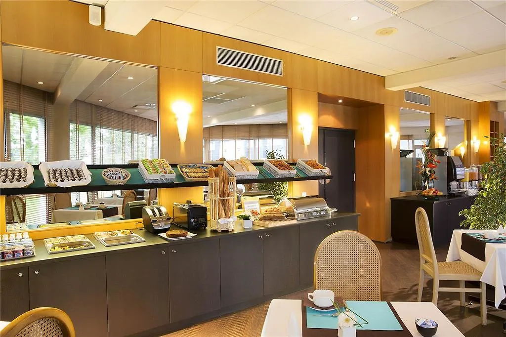 Hotel Oceania Quimper 4*,  Francia
