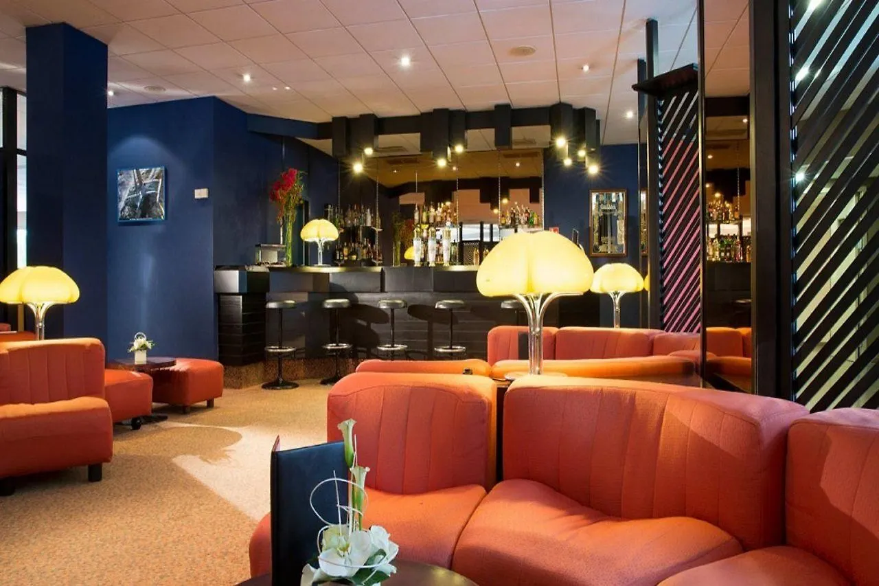 Oceania Quimper Hotel