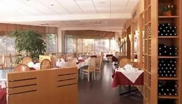 Oceania Quimper Hotel