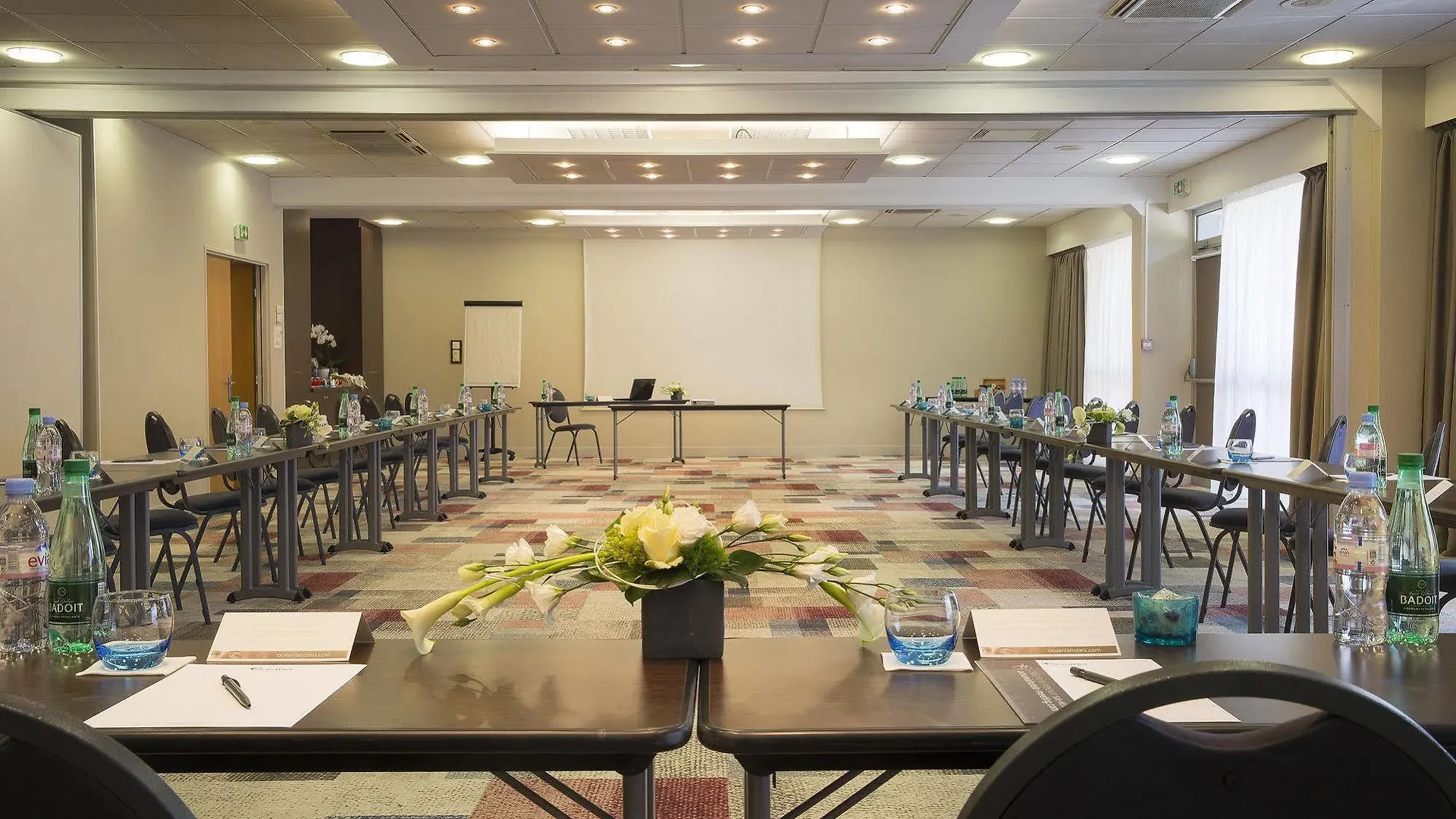 Oceania Quimper Hotel