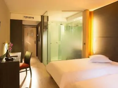 ****  Oceania Quimper Hotel France